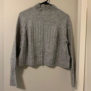 Ardene, gray knit turtleneck cropped sweater, size s
